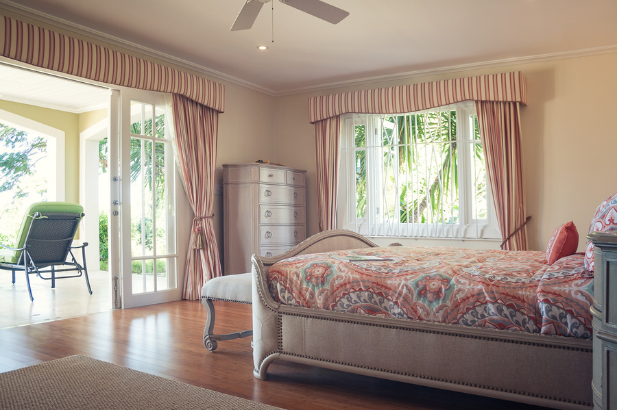 Ground floor master bedroom at Monkey Hill